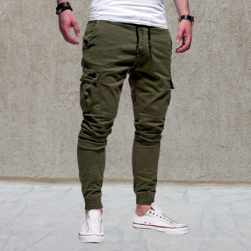 Luca | Lässige Herrenhose mit aufgesetzten Taschen